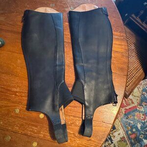 Ariat Close Contour Chap Small Leather half chap